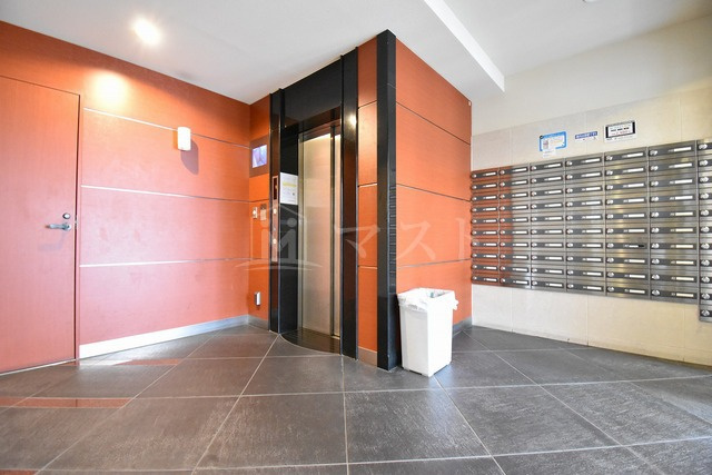 アスリート本町リバーウエストのロビー