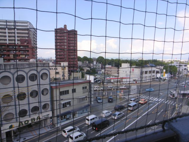 ダイナコート　久留米駅前　8階のバルコニー|別号室のものになります。現状優先。