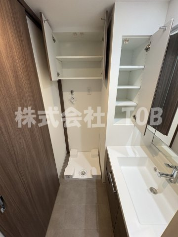 【その他】 | コンフォリア・リヴ永福町 | 洗濯機置き場