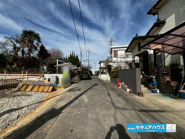 【同施工物件ご案内可能】豊明市前後町仙人塚　全2棟の前面道路含む現地写真|事前予約にて現地ご見学いただけます！お気軽にお問い合わせください♪
■株式会社　セキュアハウス　豊明支店■
住宅ローンに強く、知識、経験豊富なスタッフ在籍
お客様に寄り添い、ご成約後もサポート致します