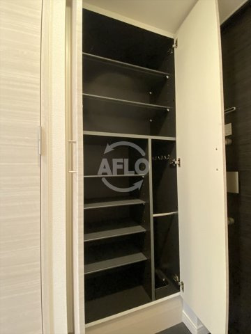 スプランディッド天王寺DUEの収納|スプランディッド天王寺DUE　シューズボックス