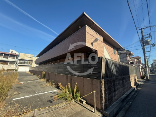 フラット桃ヶ池