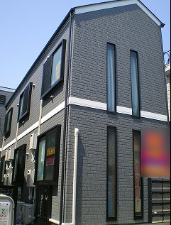 ライフピアエメラルドのエントランス