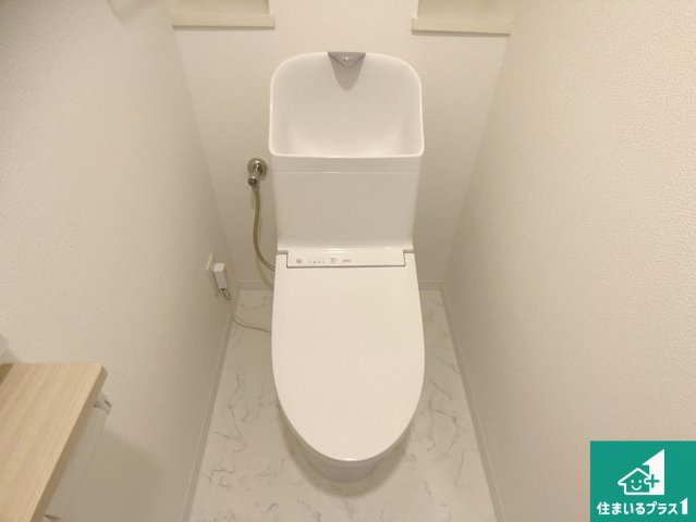 ウインヒルズジェームズ山のトイレ|1・2階の2ヶ所にあるので、朝の忙しい時間の順番待ちもなく、深夜の利用にも大変便利です。