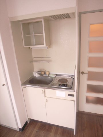 ダイナコート　久留米駅前　11階のキッチン|別号室のものになります。現状優先。