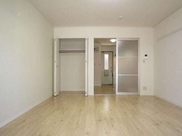 ジュネス92の内装