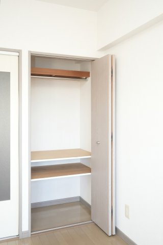 ダイナコート折尾Ⅱ　3階の収納|現状優先になります。