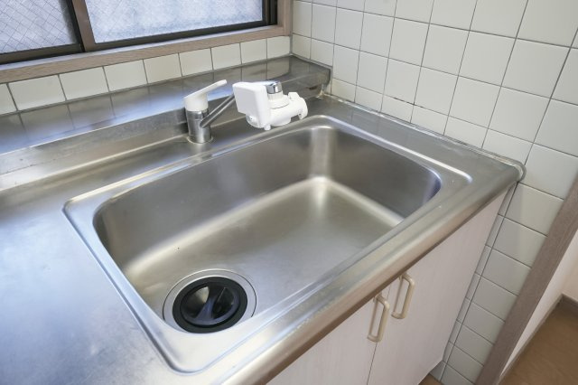 ダイナコート折尾Ⅱ　3階のキッチン|現状優先になります。