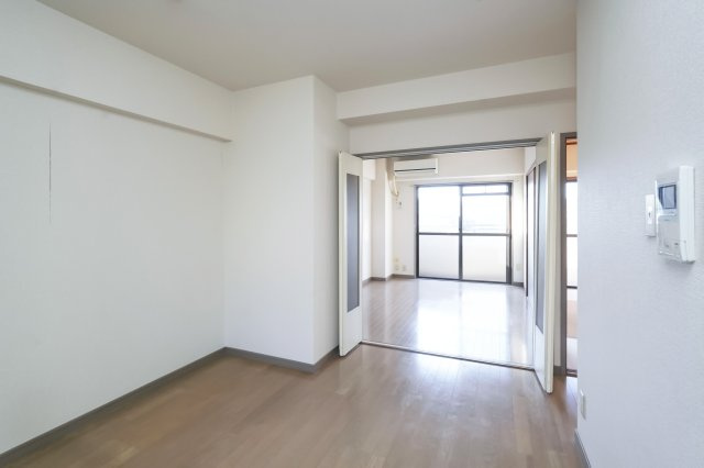 ダイナコート折尾Ⅱ　3階の居間・リビング|現状優先になります。
