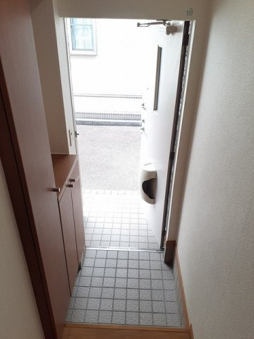 ヴィラ・エタンⅡの玄関