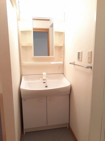 ヴィラ・エタンⅡの洗面所