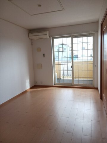 フェアリーの居間・リビング