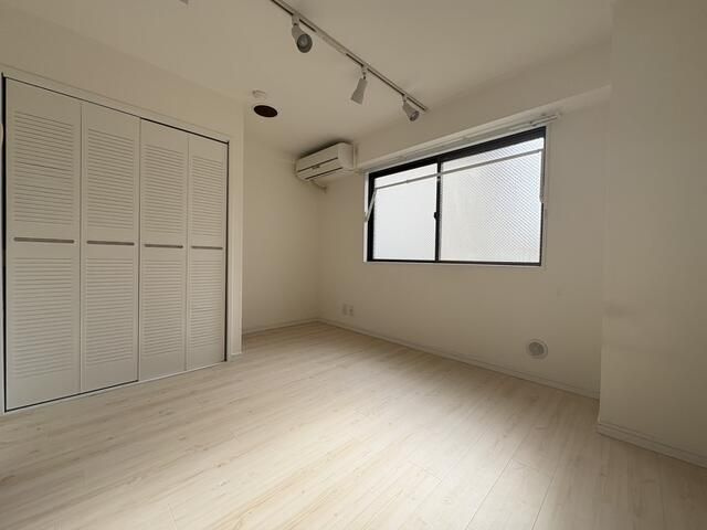 スカイコート武蔵浦和の居間・リビング