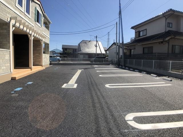 クラフト　Ⅱの駐車場