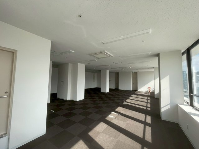 知立市 CHIRYU CROSS GATEの内装