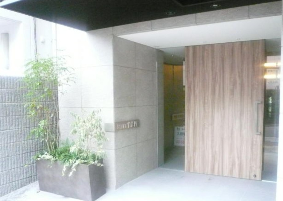 レーヴ半蔵門のエントランス