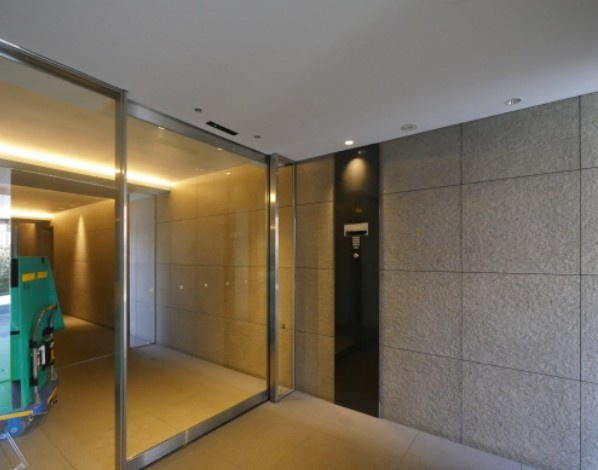 レーヴ半蔵門のセキュリティ