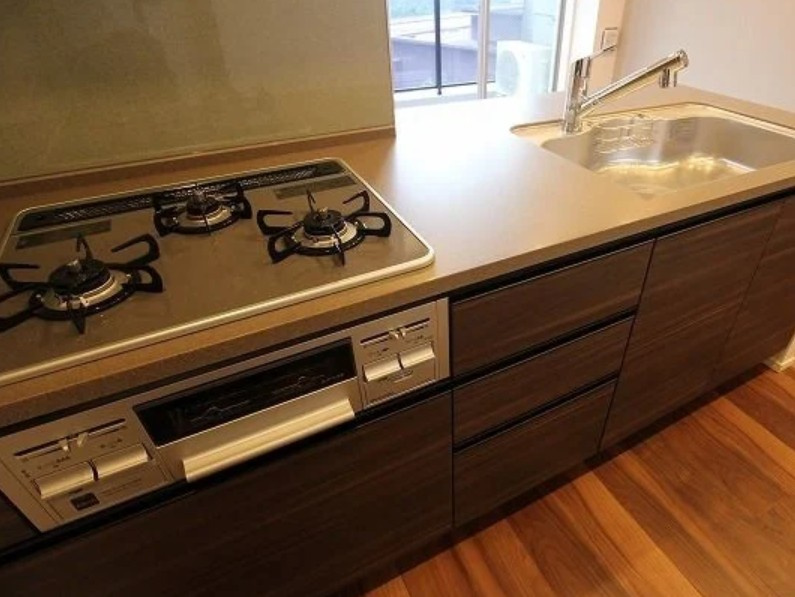 レーヴ半蔵門のキッチン