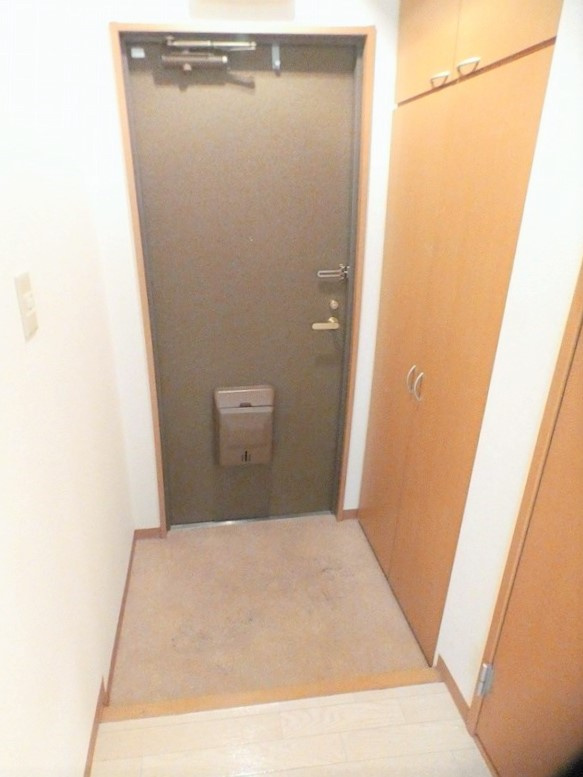 フェアリーガーデン亀戸の玄関