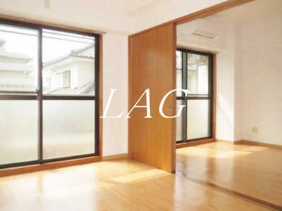 【居間・リビング】 | ノーブルマンション相模大野 | 洋室のお部屋です。