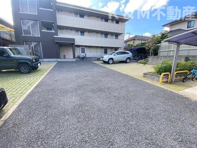 オアゾ桜台Ⅱの駐車場|駐車スペースもあります