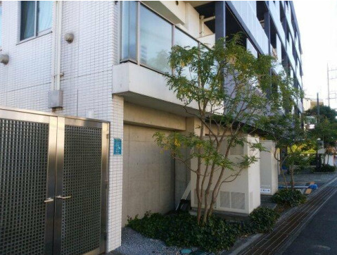 アプレパークス百合ヶ丘の外観