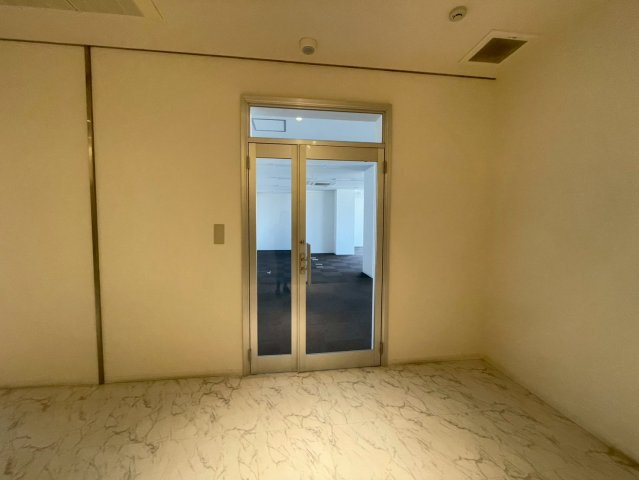 知立市 CHIRYU CROSS GATEのエントランス