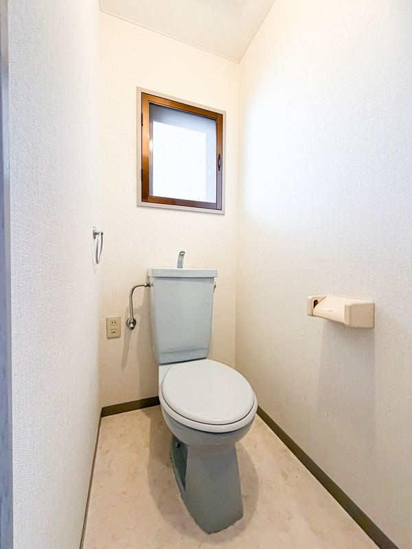  ダイナコート医生ヶ丘　3階のトイレ|別号室のものになります。現状優先。