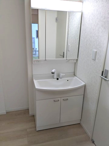 CRADLE GARDEN高崎市吉井町下長根　第3の独立洗面台|同社施工例