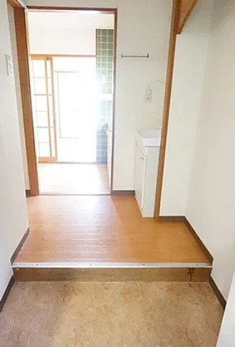 パールハイツの玄関