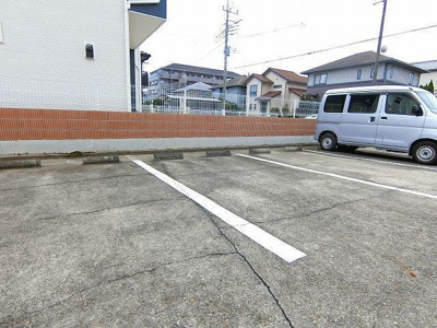 【駐車場】 | エルディム武尊