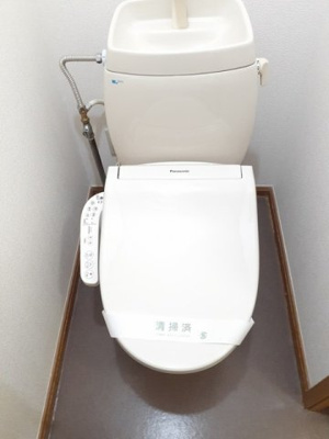 【トイレ】 | ウエストヒルズＣ