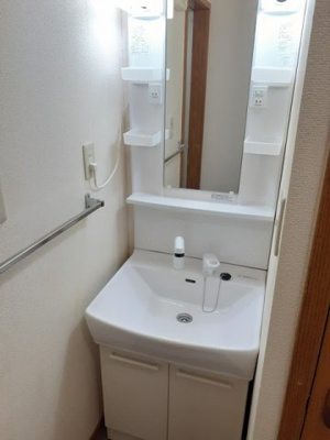 【洗面所】 | ウエストヒルズＣ