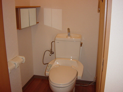 【トイレ】 | ティアラＡ | シャワー付トイレ