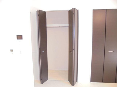 【居間・リビング】 | ディアフィールド | リビング収納②