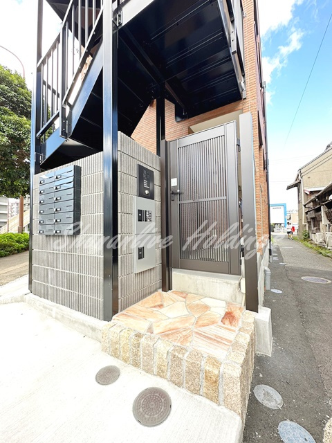 ベイルーム横須賀中央Ⅱのエントランス|オートロック付エントランス♪