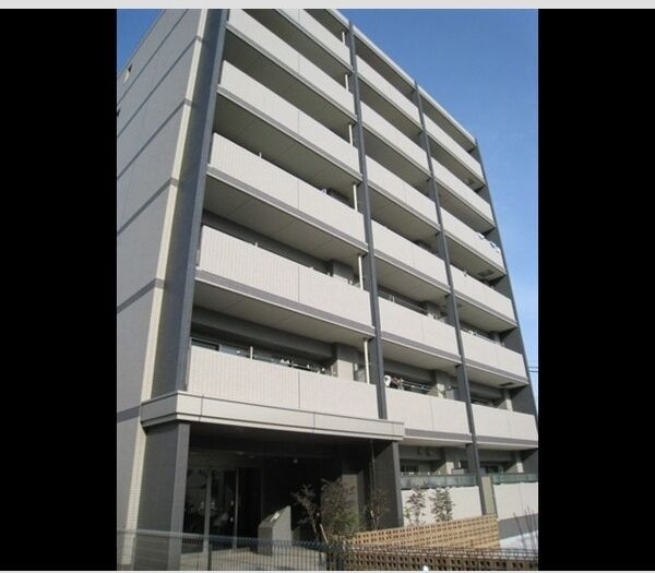 ハイウイング要