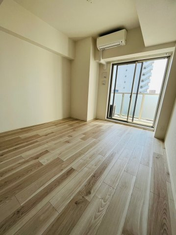 仲介手数料0円！！エスリード名古屋東別院の居間・リビング