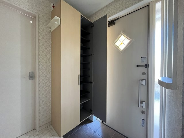 【玄関】 | 深谷市上柴町西4丁目　中古戸建