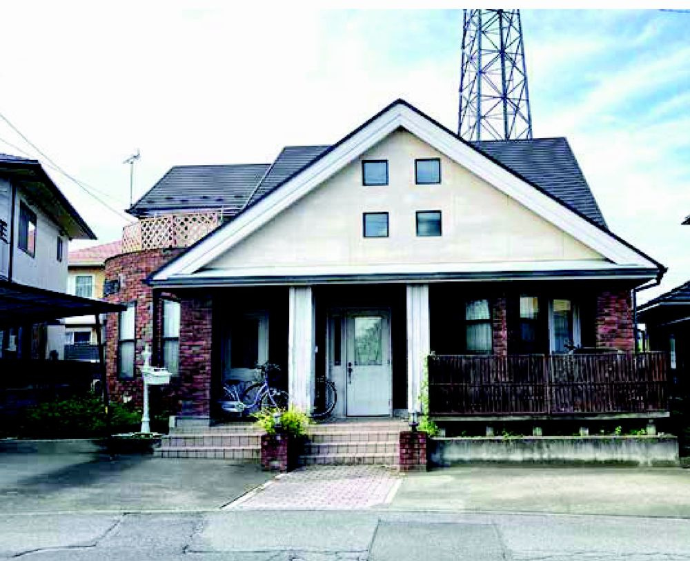 前橋市上新田町　中古住宅の外観