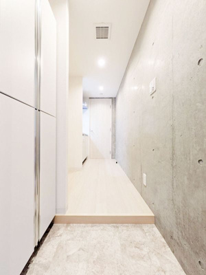 【玄関】 | ラシクラスオウジ