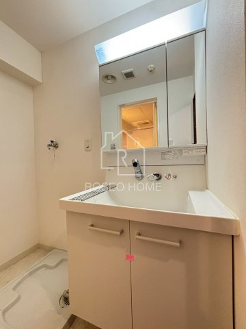 ウエスト江戸堀の洗面所|同マンション別部屋：参考写真