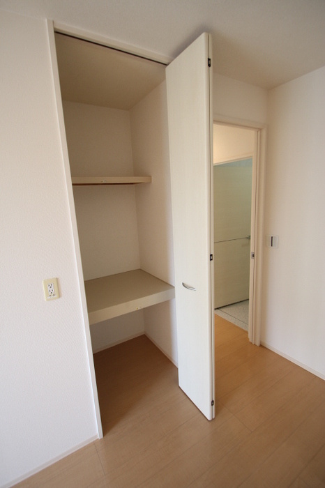 グランドソレイユ　B棟の収納