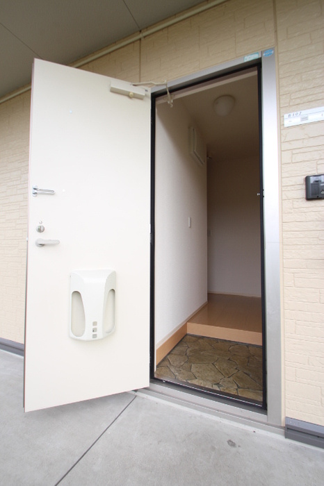 グランドソレイユ　B棟の玄関