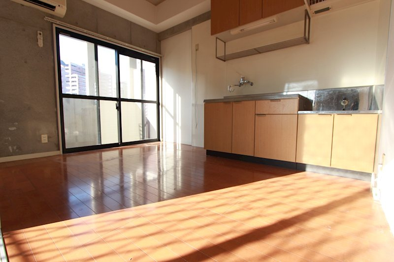 アーバン・ビルドⅠの居間・リビング