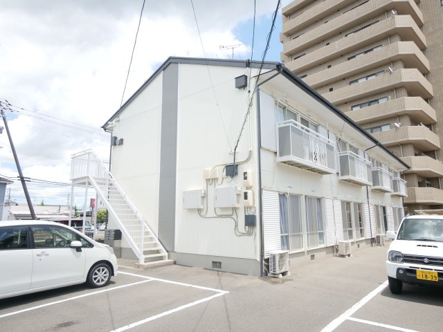 山陽コーポ豊成の外観