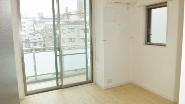 Ｌｏ・ｈｏｕｓｅ Ｓｔｙｌｅ（ロ・ハウススタイル）の居間・リビング|リビング12帖（別部屋の写真）