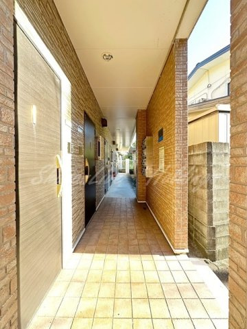 セーヌ藤が岡のエントランス