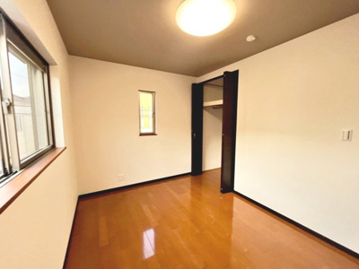【寝室】 | 東山　中古一戸建 | ◆現地案内会開催中◆もちろん、当日のご連絡でも対応可能です♪ご自宅にお迎えも可能です！