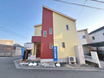【外観】 | 東山　中古一戸建 | 本日ご内覧可能♪令和７年１２月リフォーム済！綺麗な室内で気持ちのいい新生活をここではじめませんか♪